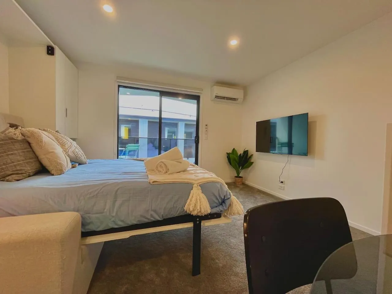 Sunny Stylish City Unit Крайстчёрч 0*,  Новая Зеландия